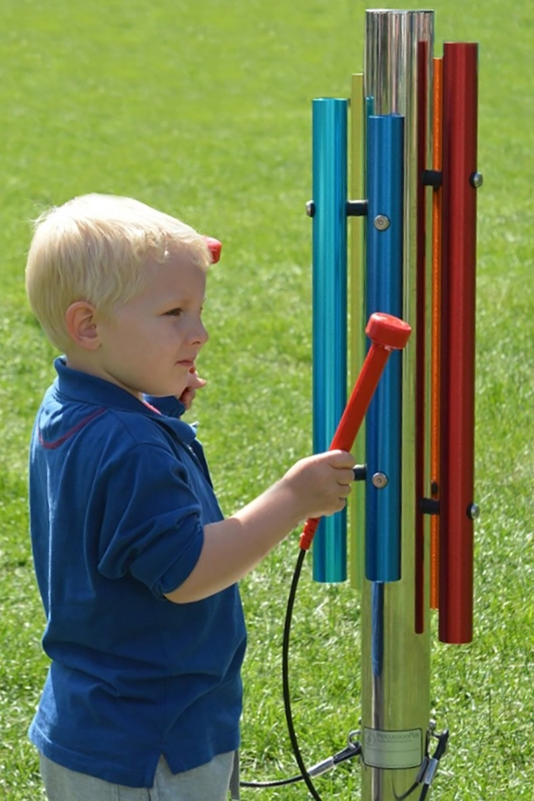 Farbklangröhren-Spielstation, 5 Klangröhren, Bodenplatte, Outdoor