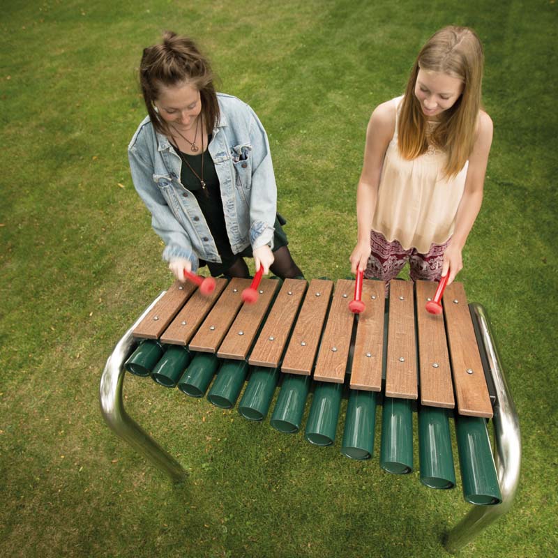 Grand-Marimba, Freiluft-Xylophon, pentatonisch gestimmtes Outdoor-Instrument, zum Einbetonieren