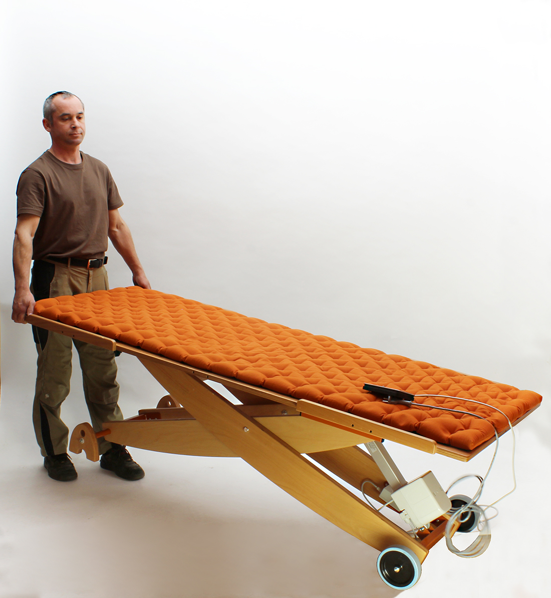 behandlungstisch holz