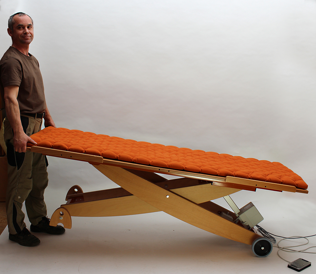 Holzbehandlungstisch