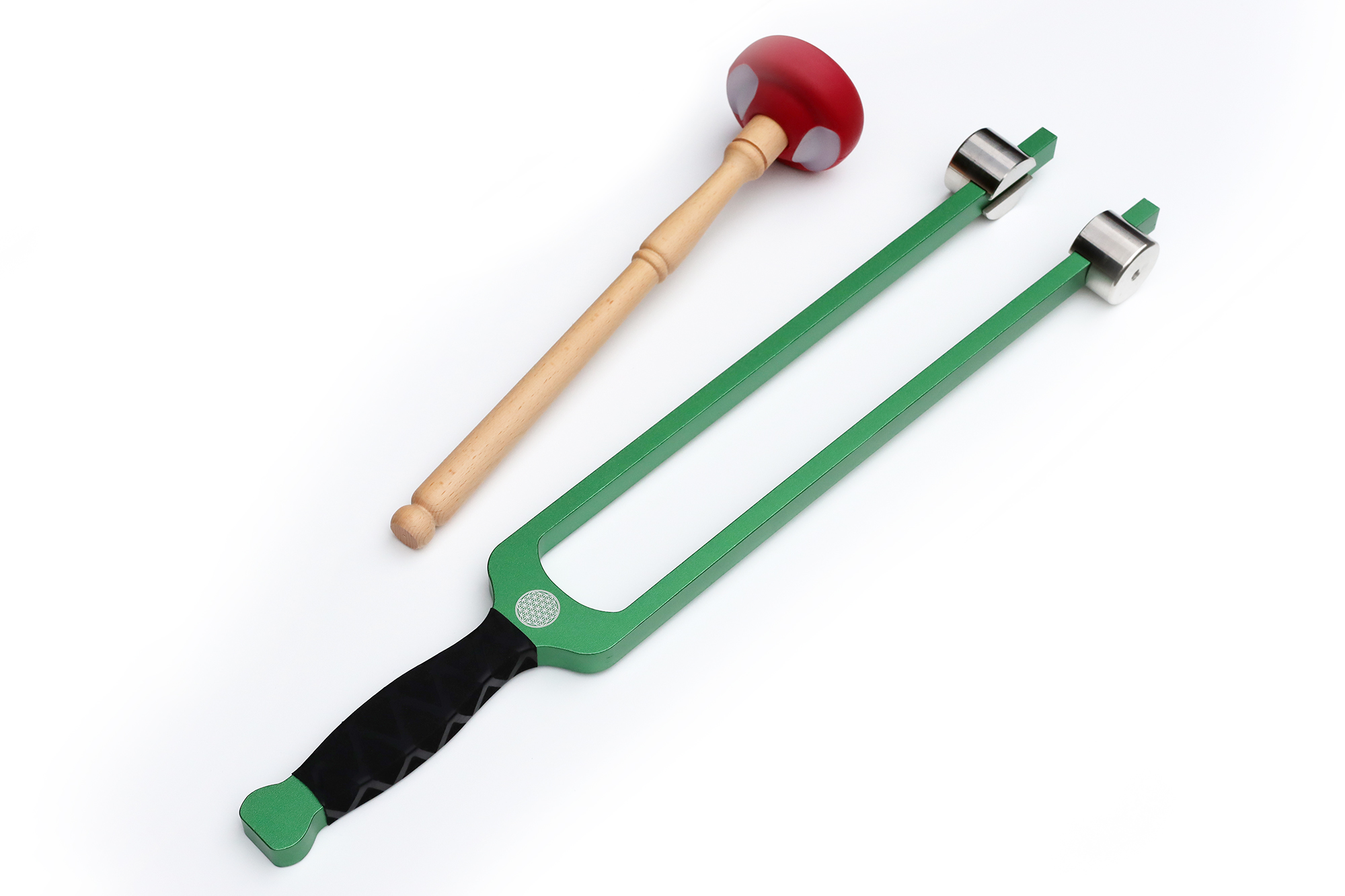 Stimmgabel XXL, Alu, grün, mit Klöppel, Gewichten und Koffer, Einstellbar zwischen 32 - 67 Hz