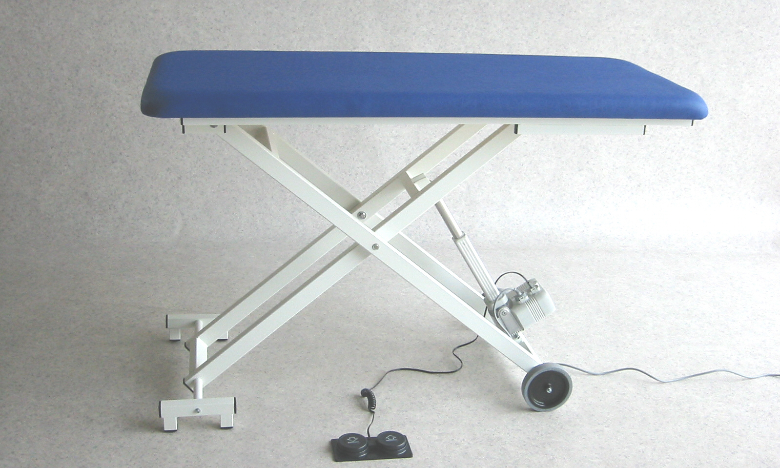 Hubtisch für Kinder-Klangwiegen, elektronisch höhenverstellbar